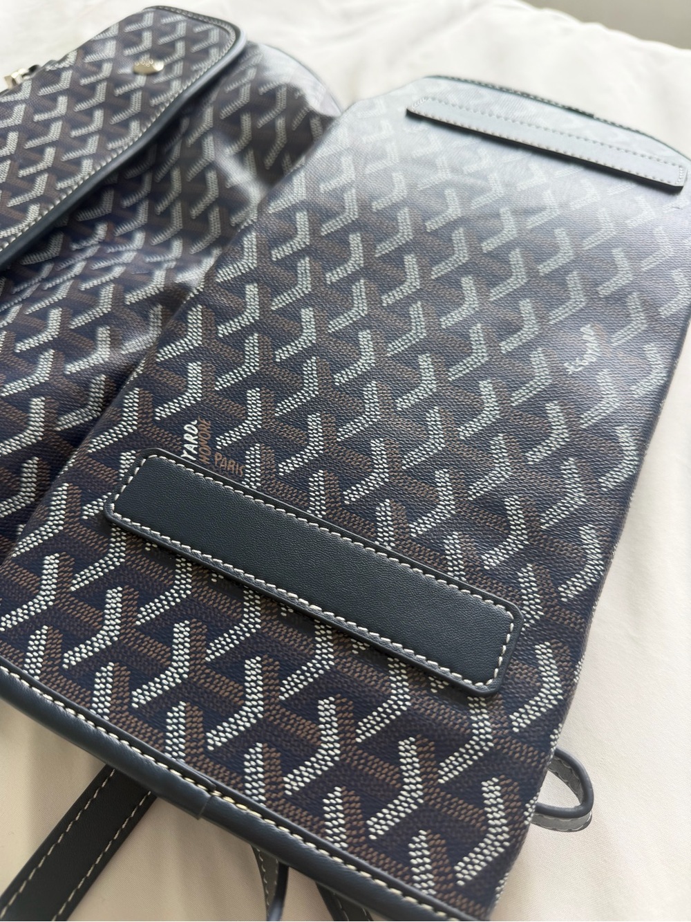 Goyard Saint Léger Backpack Navy Blue Goyardine Canvas - Picture 10 of 12
